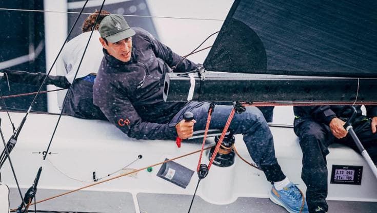 Simone Ferrarese, dalla vela al surf in mare senza paura: “Ma il vero terrore può capitare in aereo”