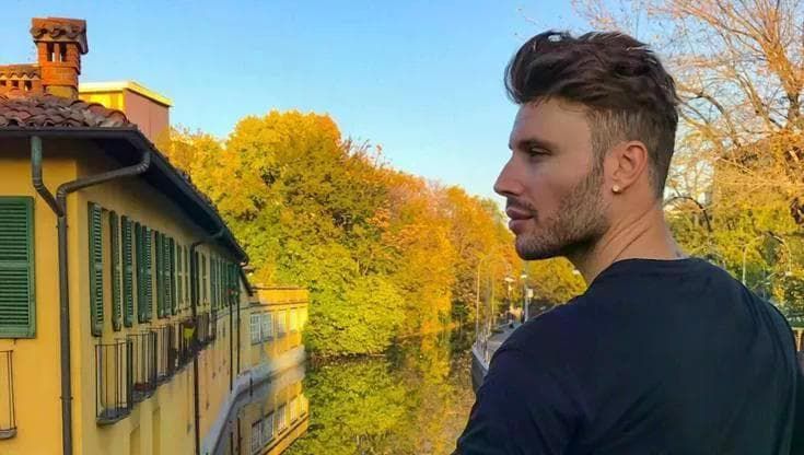 “Ho preso l’epatite A andando a cena fuori”, la denuncia di Angelo Mazzone. Che cosa è successo