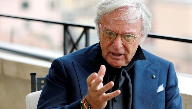 Diego Della Valle rinuncia all'Opa: Tod's resterà quotata. "Avanti con nostra strategia"
