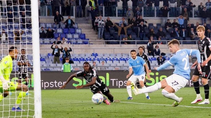 Lazio e Udinese si divertono: all’Olimpico finisce 3-3