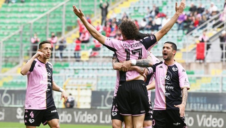 Palermo, cinque gol al Taranto per tornare alla vittoria