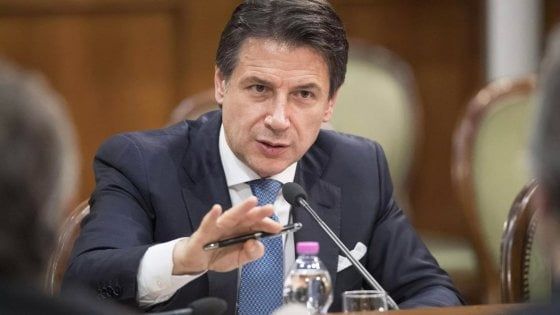 Fase 2, regge intesa con Regioni: cdm approva legge quadro. Conte: "Ok a nuovo corso"