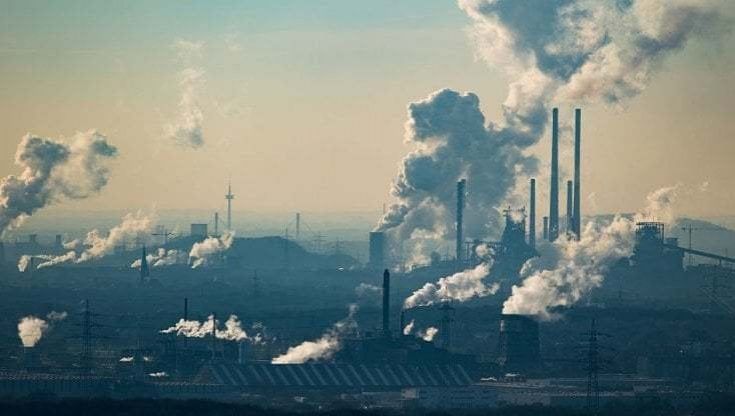 Perché i prezzi record per i "permessi" a inquinare sono una buona notizia per l'economia 
