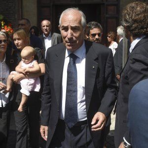 Il tesoro dell’ex servitore del Papa nella sacra holding immobiliare