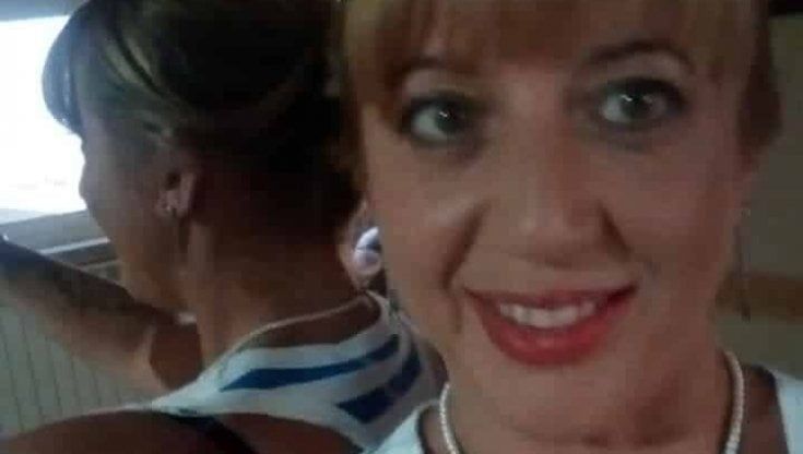 Bronte, uccide la moglie e tenta di suicidarsi con un coltello