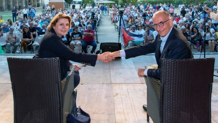 Sedie vuote e rancori, la campagna siciliana del Pd è in salita: "Qui serve una scossa"