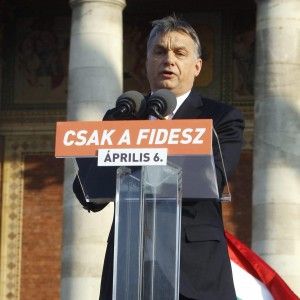 Ungheria, Orban stravince. Crescono i neonazisti