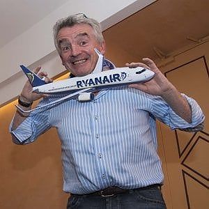 Ryanair: "Compriamo Alitalia se ristrutturata bene"