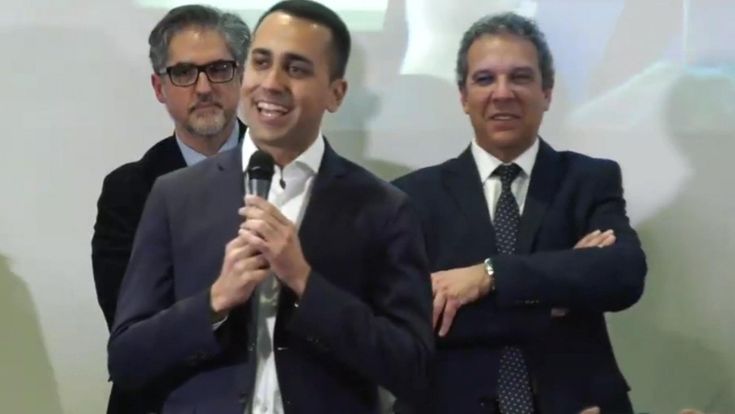 M5S, la disfatta mette a rischio il governo