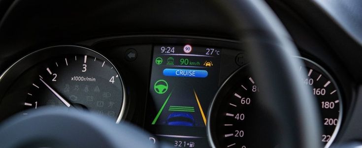 Nissan, sistemi di sicurezza ProPilot per tutte le Qashqai
