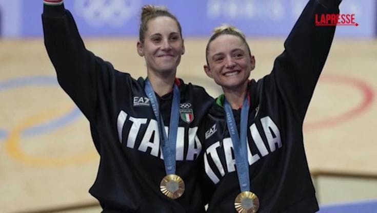 Parigi 2024, Consonni-Guazzini d'oro nel ciclismo: "Siamo come il giorno e la notte, condividiamo tutto"