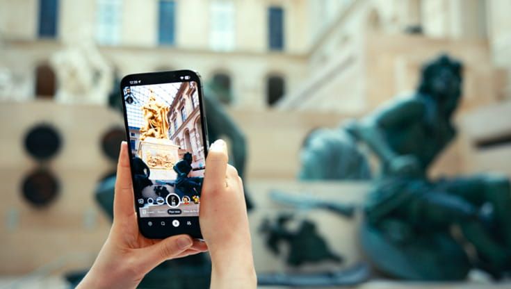 Il Louvre aumentato: Snapchat dà colori e voce alle opere