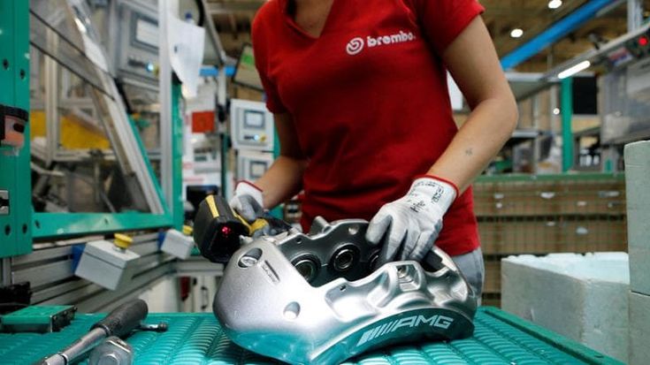 Brembo, ricavi stabili ma l’utile è in calo
