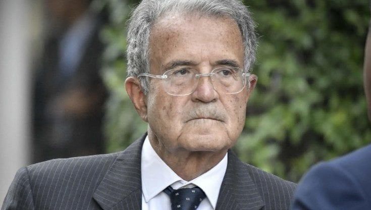 Qatargate, Prodi: "Una storia dolorosa, colpo tremendo per la credibilità dell'Europa"