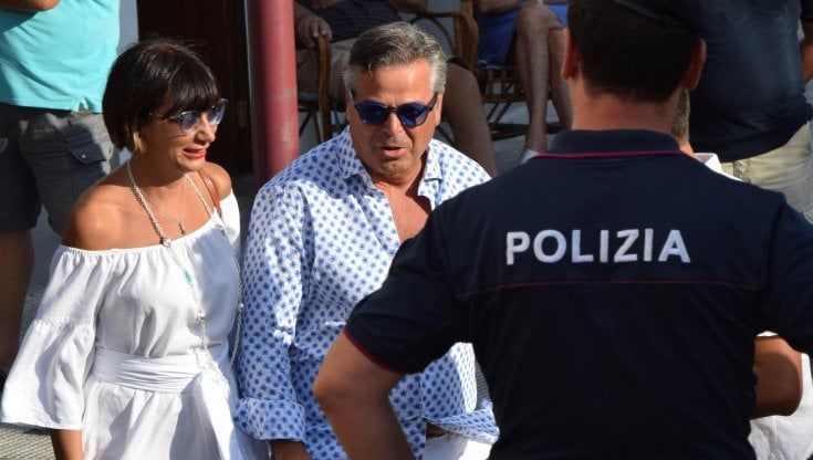 Sindaco arrestato a Foggia, Iaccarino incastra Landella: "Mi diede il profumo per mia moglie, ma erano duemila euro"
