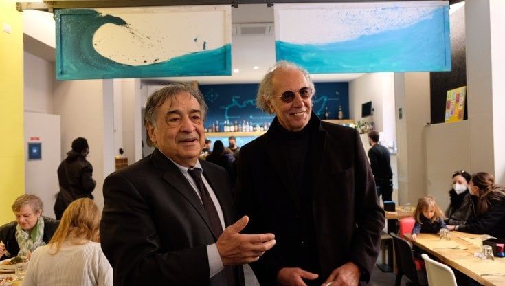 Domenica l’esordio di Miceli, palco senza partiti. Sulla corsa pesano i malumori degli orlandiani
