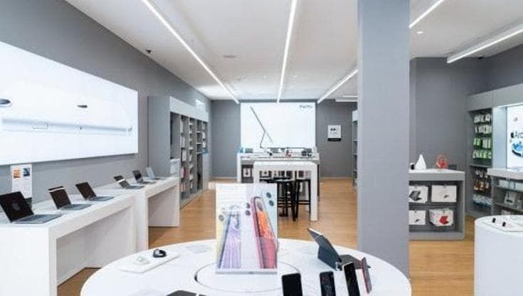 C&C a rischio fallimento, in tribunale il colosso barese di negozi Apple: si cerca una negoziazione