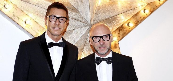 Dolce e Gabbana, famiglia gay sulle borse. A marzo scorso la polemica con Elton John