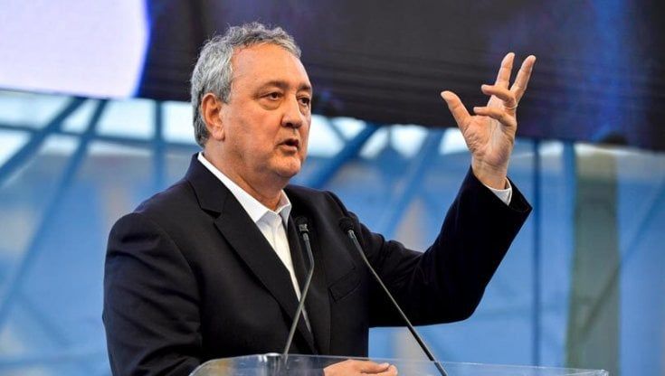 L'ultimo esposto contro Paolo Barelli: "Chiedeva la cassa integrazione con la Federnuoto in forte attivo"