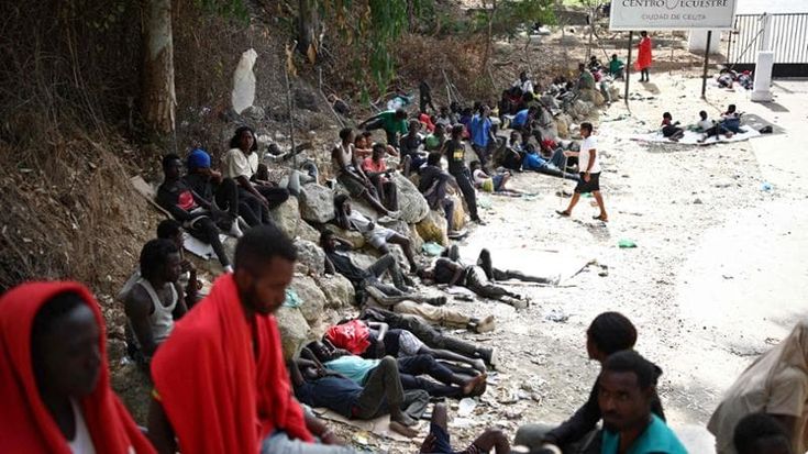 Ceuta, l’iniziativa di Meloni divide il fronte europeo. Madrid: “Imperdonabili”