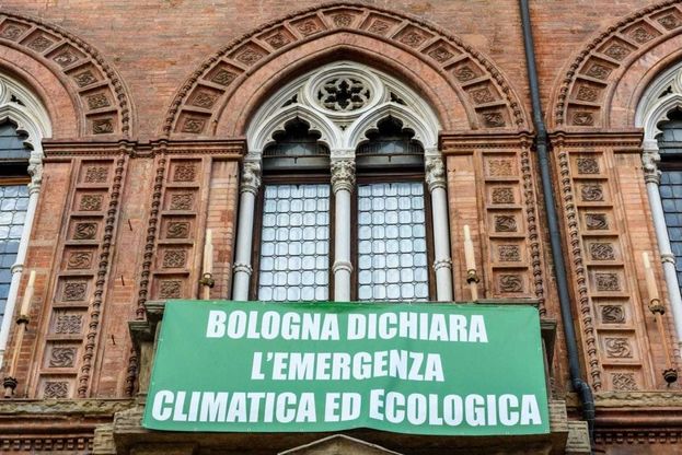 Il Comune di Bologna dichiara l'emergenza climatica 