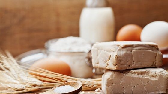 Sono finiti il lievito o il burro? Niente paura, ecco come sostituire gli ingredienti 