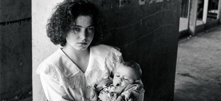 Piccoli, grandi amori, Letizia Battaglia sfoglia il suo album