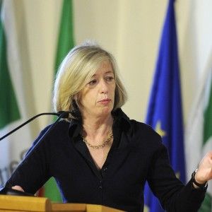 Giannini: "La 'buona scuola' in classe da settembre 2015"