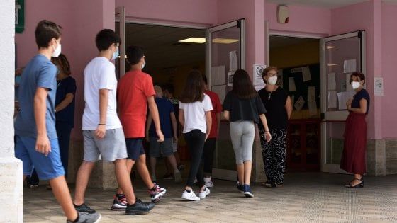 Questi primi strani giorni di scuola, i diari degli studenti