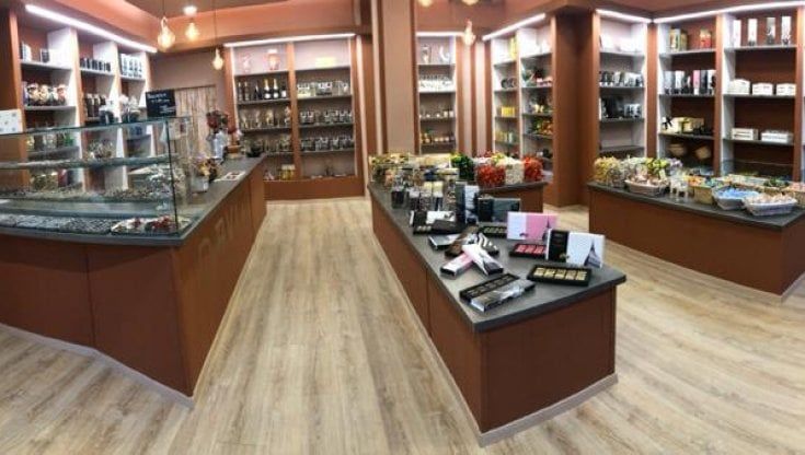 Rinasce il marchio Davit e tra gianduiotti e caramelle apre un nuovo punto vendita