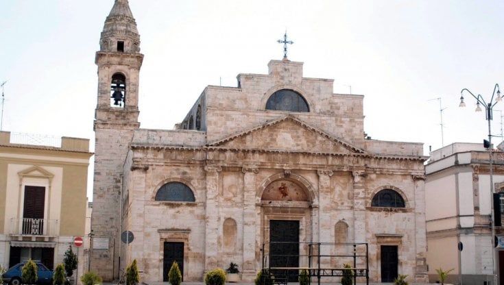 Sammichele di Bari è uno dei nuovi Borghi più belli d'Italia: festa nel paese della zampina 