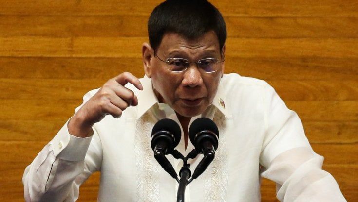Filippine, il presidente Duterte si candida al Senato