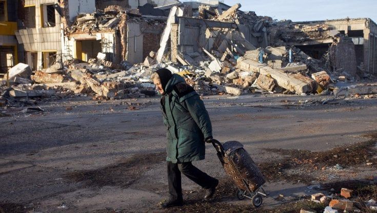 Ucraina - Russia, le news dalla guerra del 5 dicembre. Morti e blackout per gli attacchi di Mosca dopo le esplosioni in basi aeree russe