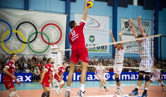 Volley, Macerata rischia a Verona. Sabba carica Molfetta