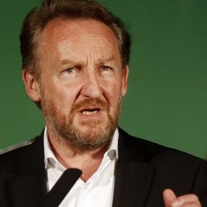 Bosnia: Izetbegovic, Covic e Cvijanovic in testa per presidenza
