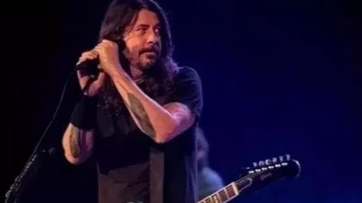 Dave Grohl e il tradimento alla moglie: “Sono in terapia sei giorni a settimana”