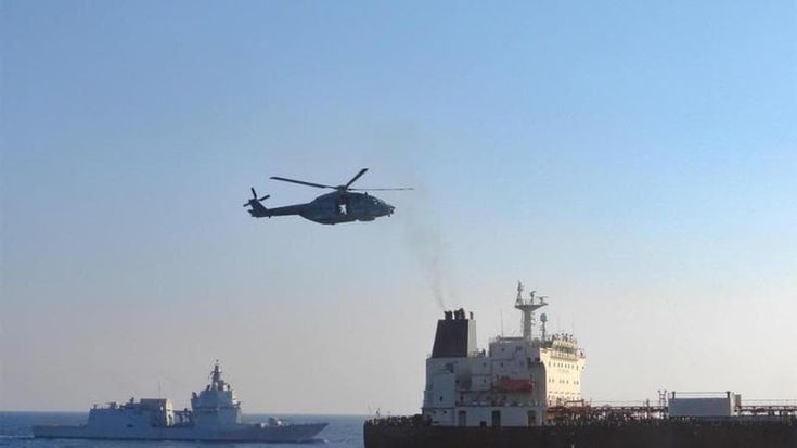 Le navi fantasma su cui viaggia il petrolio russo: rotte, mercati e perché le sanzioni Ue non bastano