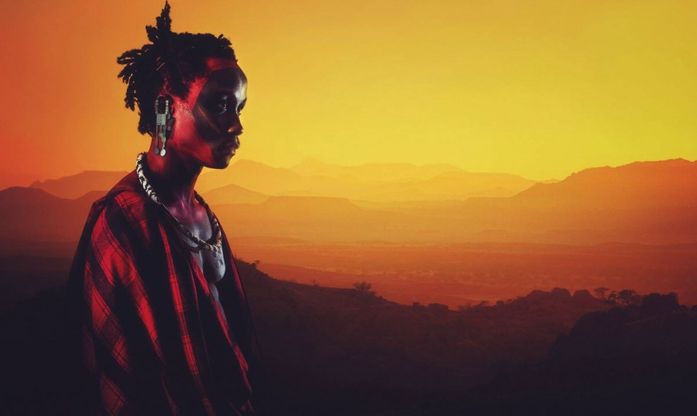 Magia del make-up: una trib&ugrave; Masai a Londra