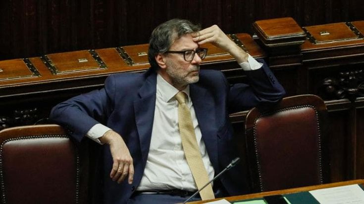 L’amarezza di Giorgetti. “Metto toppe per gli altri, ma a tutto c’è un limite”