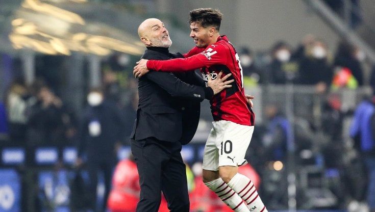 La doppia sfida del Milan: con Inter e Napoli per lo scudetto e con il Newcastle sul mercato 