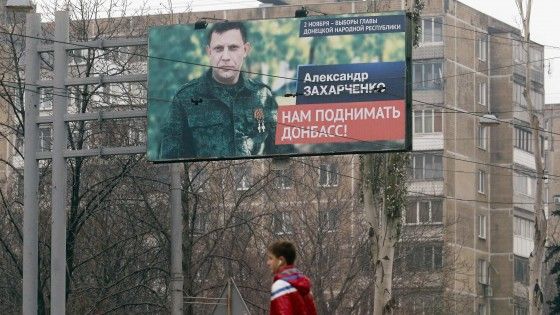 Ucraina, filorussi vincono nelle repubbliche separatiste. Poroshenko: "Una farsa". Ue: "Ostacolo alla pace"