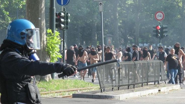 Tifoso ferito al derby di Torino, il poliziotto non va ai domiciliari