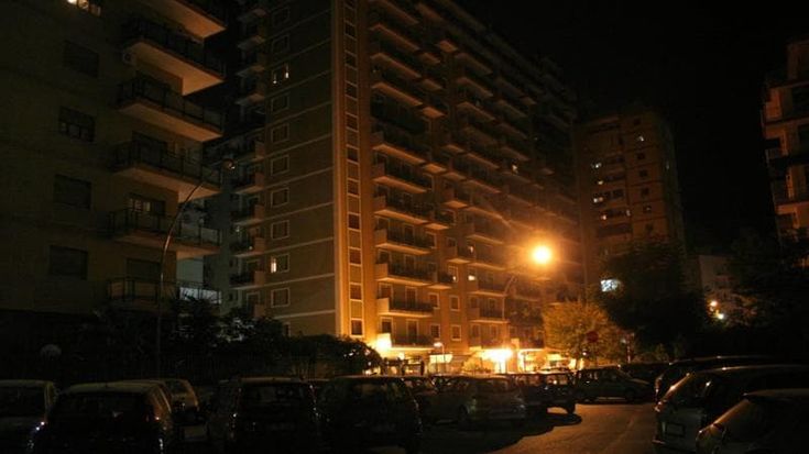 Cinque milioni per i nuovi lampioni nelle strade al buio di Palermo