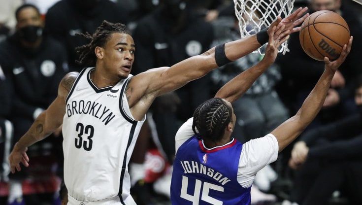 Basket, Nba: Brooklyn e Chicago volano, cade ancora Phoenix. Ridotta la quarantena Covid per i vaccinati