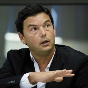 Thomas Piketty: "Espellere un Paese non servirà a nulla, così l'Eurozona rischia la catastrofe"