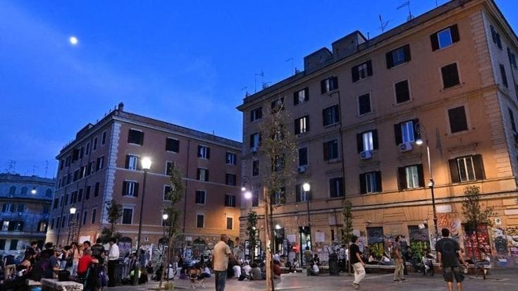 San Lorenzo senza più angoli bui: il quartiere illuminato con i nuovi led