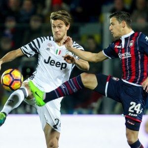 Le pagelle di Crotone-Juventus: sicurezza Rugani, incertezza fatale di Cordaz