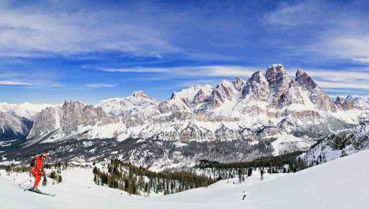 Dolomiti, green pass e skipass in un'unica app: la mossa di Superski per una stagione neve senza rischi