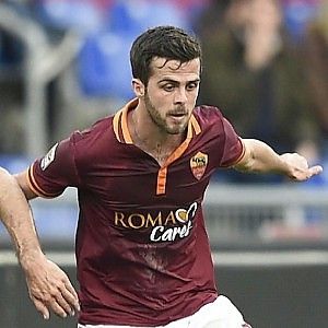 Per il rinnovo del contratto Pjanic sembra frenare: &ldquo;Io aspetto la societ&agrave;&rdquo;