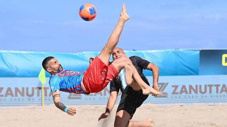Calcio, pallavolo, rugby ma si fa tutto sulla sabbia. Inizia la stagione on the beach